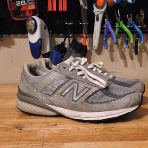New Balance 990 V5 Men's Gray Sneakers